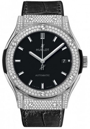AAA Replica Hublot Classic Fusion Automatic Titanium Mens Watch 565.nx.1171.lr.1704