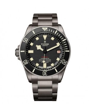 AAA Replica Tudor Pelagos Black Dial Titanium Watch 25610TNL