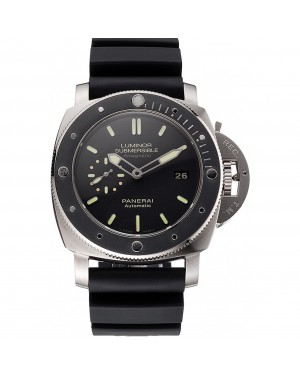 Swiss Panerai Luminor Submersible Black Dial Stainless Steel Case Black Bezel Black Rubber Strap