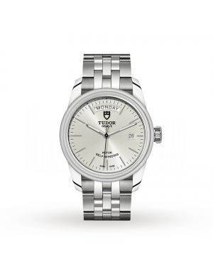 Tudor Glamour Date & Day