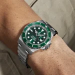 Rolex Submariner Date Replica 116610LV 'Hulk' Stainless Steel Green Dial - Image 2