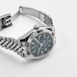 Replica Rolex Sky-Dweller 326934 Stainless Steel Blue Dial Jubilee - Image 4