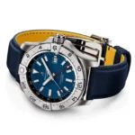 Replica Breitling Avenger Automatic GMT 44mm Mens Blue Leather A32320101C1X1 - Image 4