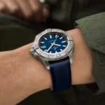 Replica Breitling Avenger Automatic 42mm Mens Blue Leather A17328101C1X1 - Image 5