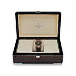 Replica Patek Philippe Complications 5205R-011 Annual Calendar Moon Phases Rose Gold Green Dial - Image 7