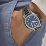 Replica Patek Philippe Nautilus 5811/1G-001 White Gold Blue Dial - Image 2