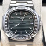 Replica Patek Philippe Nautilus 5711/1300A Stainless Steel Green Dial Diamond - Image 3