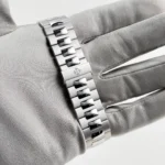 Replica Patek Philippe Nautilus 5711/113P-001 Date Platinum Emeralds Black Dial - Image 11