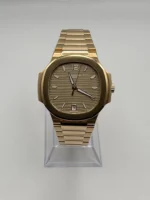 Replica Patek Philippe Nautilus 7118/1R-010 Tiffany u0026 Co. 'Ladies' Rose Gold Date - Image 2