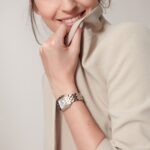 Cartier Panthère De Cartier Watch, Medium Model, Quartz Movement, Case In Yellow Gold  MPN: W2PN0019 - Image 2