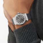Hublot Classic Fusion Automatic 42mm Mens Watch  MPN: 542.NX.7071.RX - Image 2
