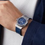 Hublot Classic Fusion Blue Titanium 42mm  MPN: 542.NX.7170.LR - Image 10
