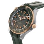 Omega Seamaster Diver 300M 42mm Mens Watch Green Rubber  MPN: O21092422010001 - Image 8