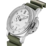 Panerai Submersible 44mm Mens Watch  MPN: PAM01595 - Image 5