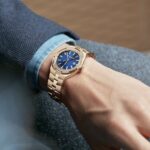 Vacheron Constantin Overseas Self-Winding 35mm Ladies Watch Blue Interchangeable Strap  MPN: 4605V/200R-B978 - Image 15